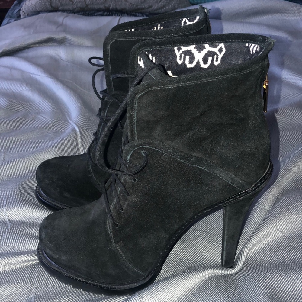 Elizabeth and James Ankle boots 10M - Picture 4 of 8